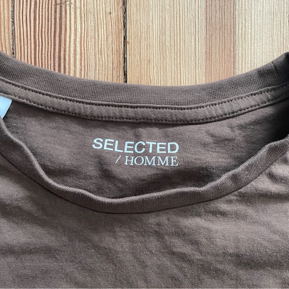 Three long sleeve men’s casual shirts. Like new. - Picture 6 of 6